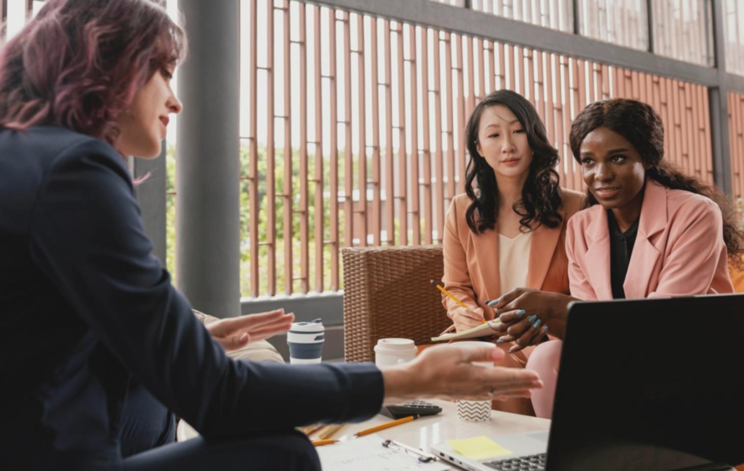 Análisis financiero con datos reales de empresas valencianas